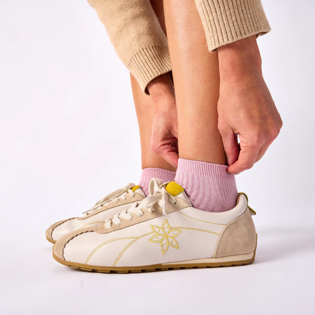 Aurora - Off White & Mustard Wide Fit Sneakers - Image 3