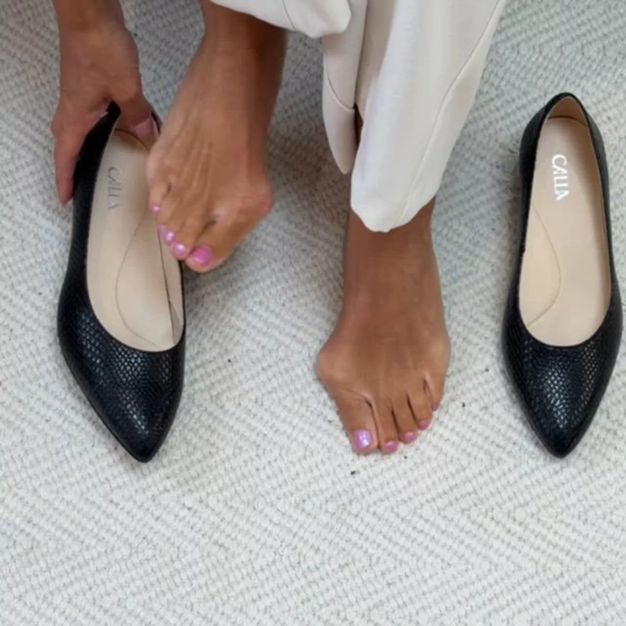 Claudia - Black Croc Leather Pumps - Image 3