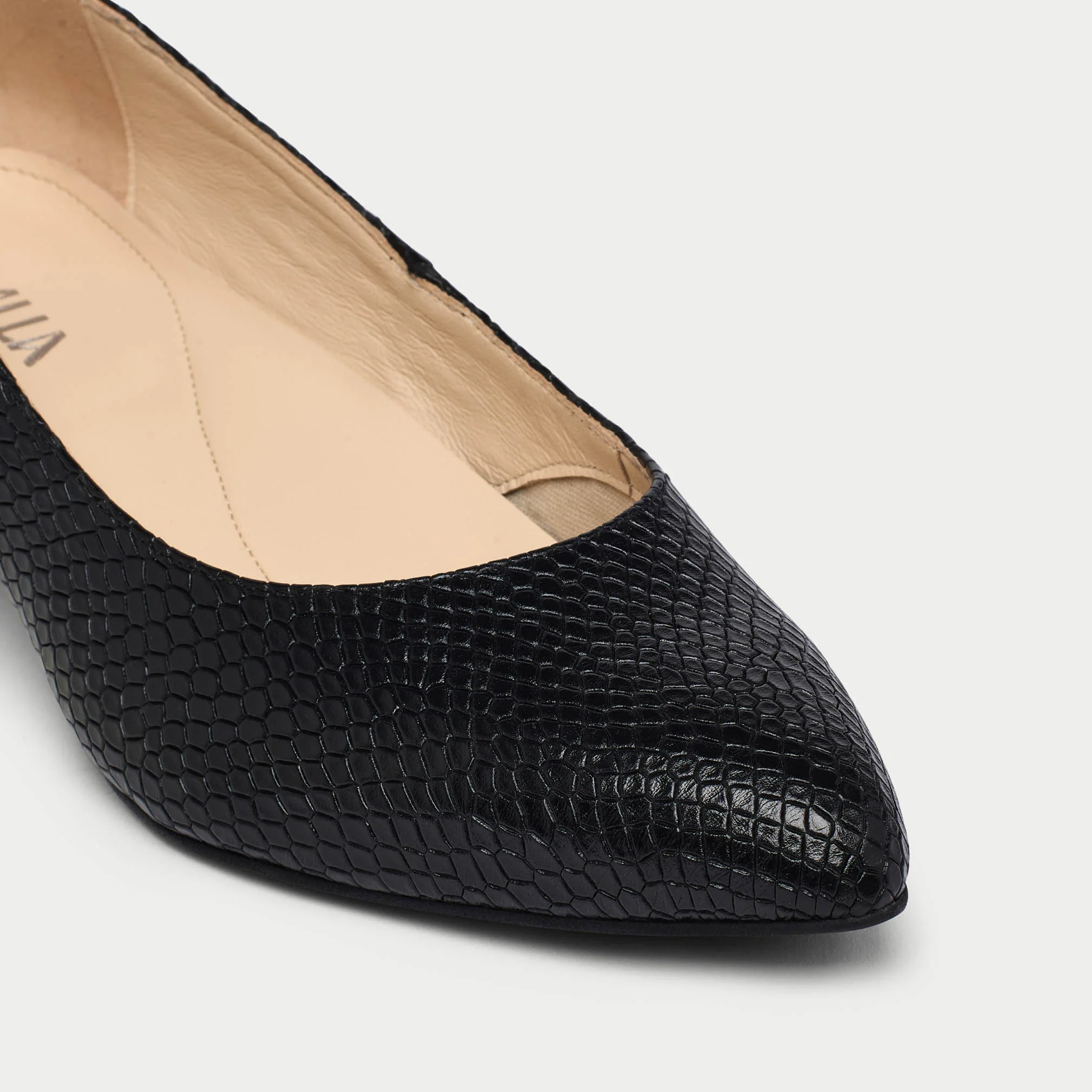 Claudia - Black Croc Leather Pumps - Image 4