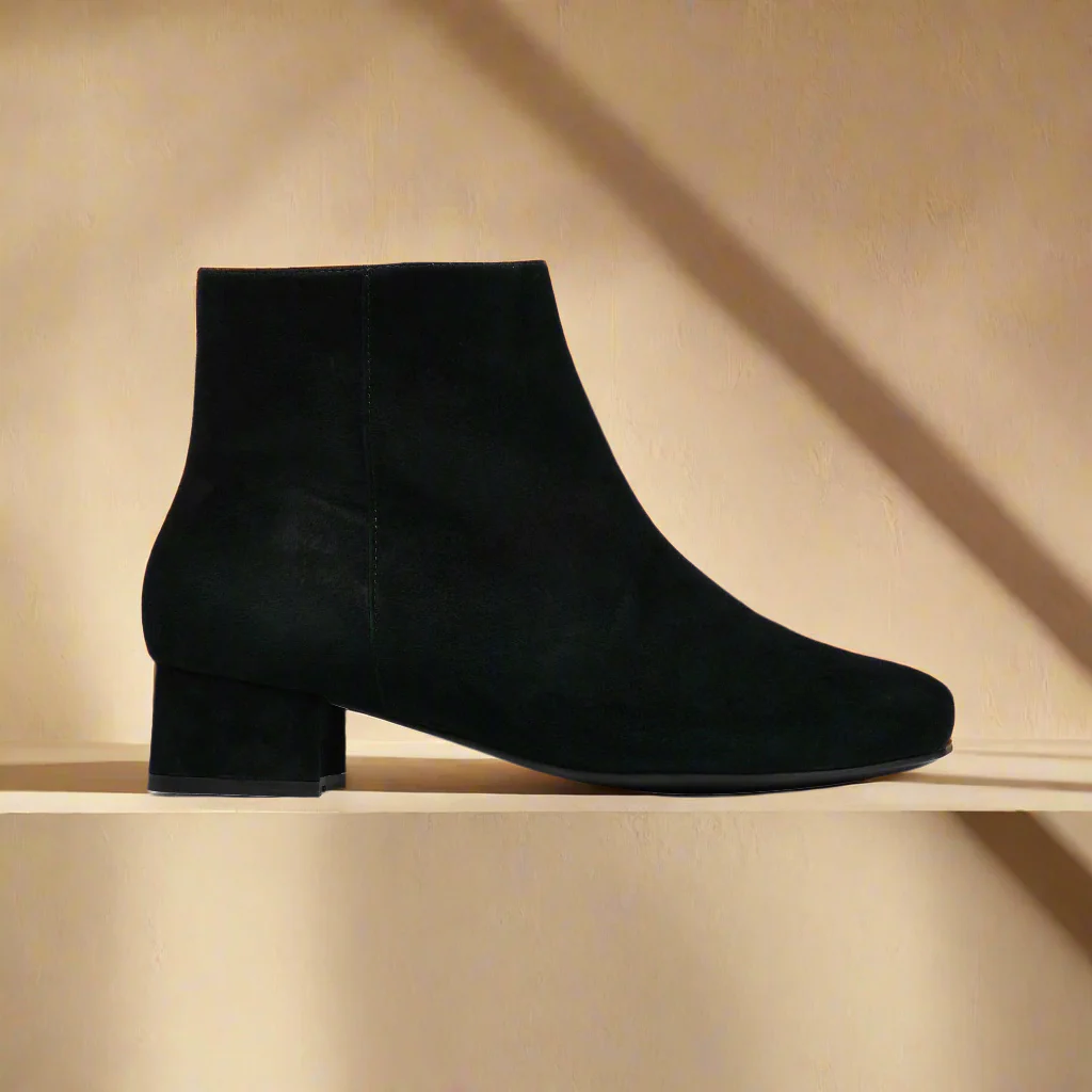 Lexie - Black Suede Boots