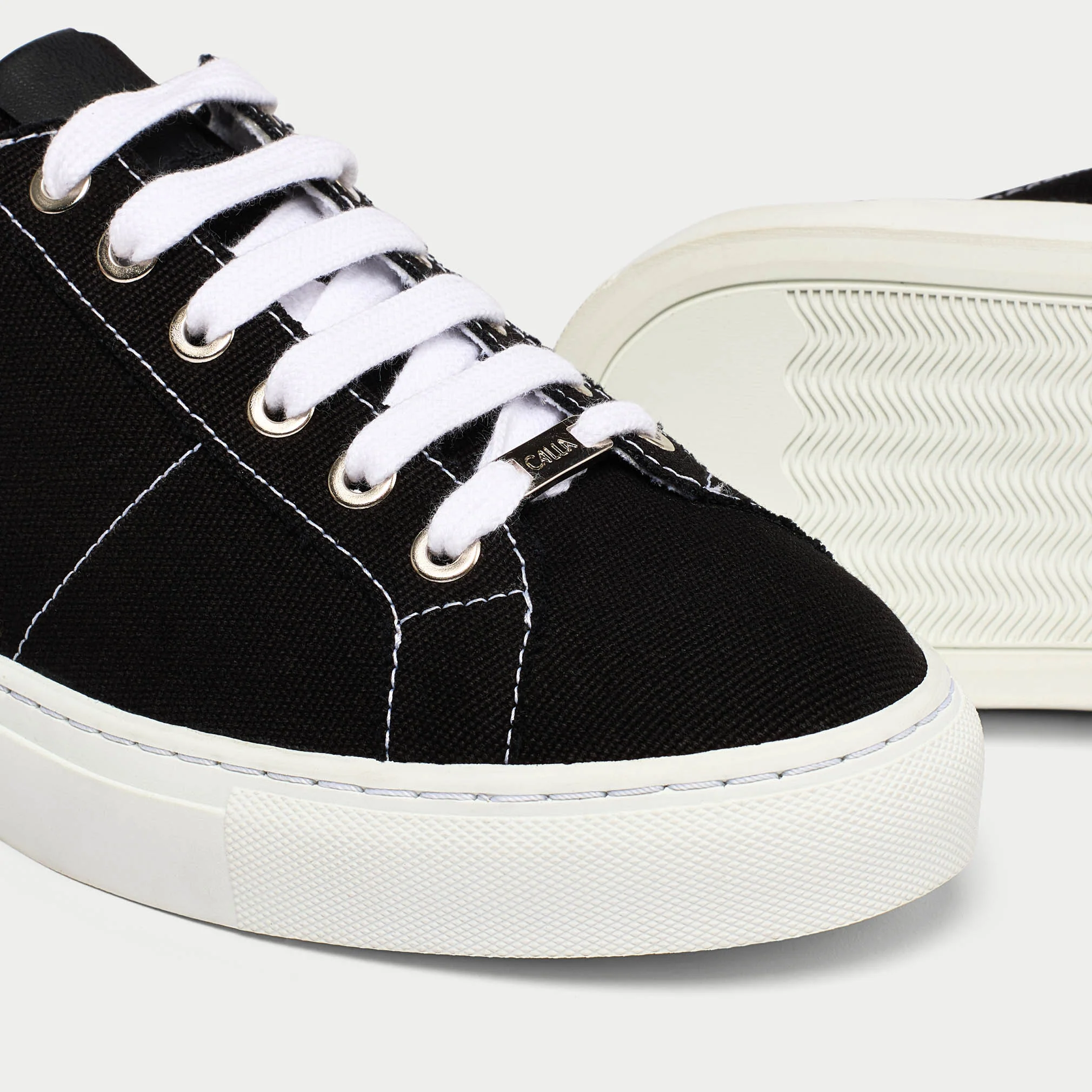 Luna Vegan - Black Wide Fit Sneakers - Image 6